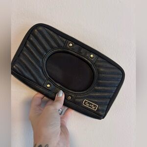 Itzy Ritzy Wipe Holder